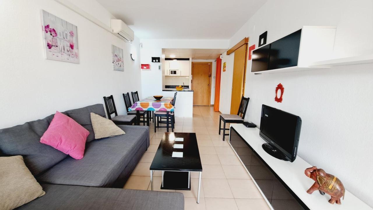 סאלו Apartamentos La Masia 002 מראה חיצוני תמונה